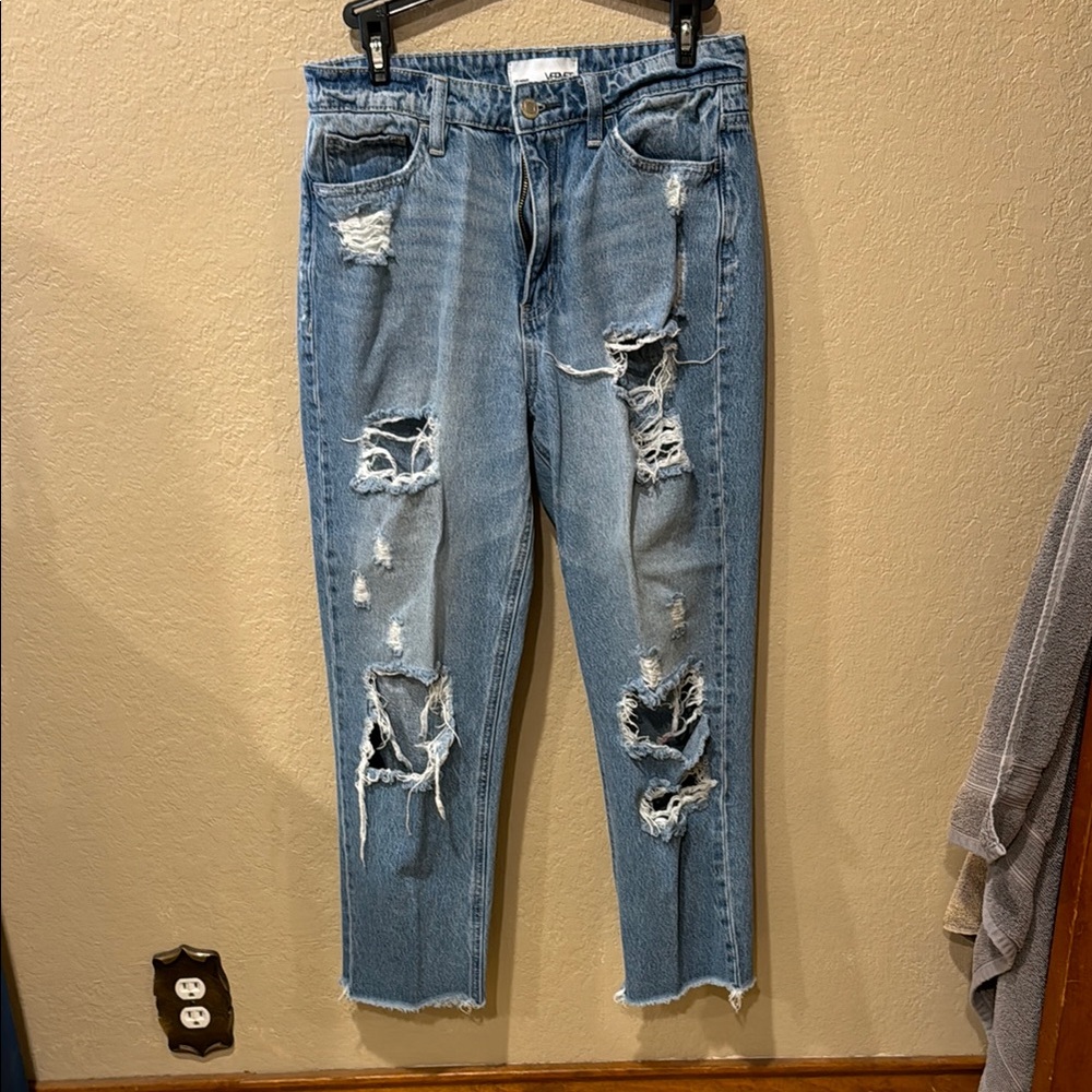 Distressed Light Blue Cropped Women's Jeans